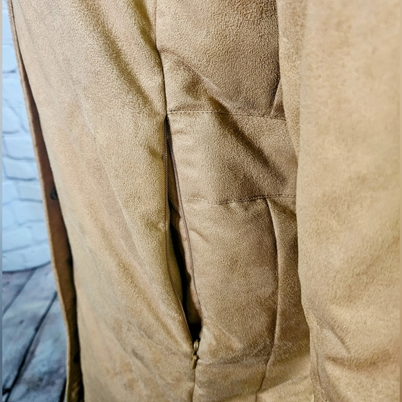 Cabela's Goose Down Faux Suede Long Coat Tan Size Large w/Removable Hood & Fur - Picture 3 of 8